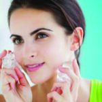 ICE CUBES FOR A GLOWING FACE