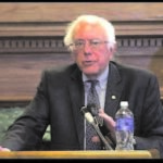 Socialist Sanders throws reddish hat into US Presidential ring image