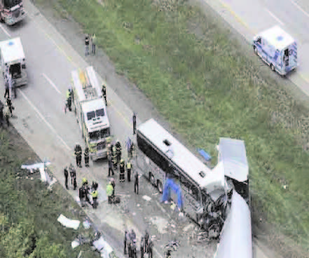 Bus carrying Italian tourists crashes in US,