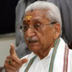 09-1436462538-ashok-singhal