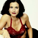 COURTENEY COX