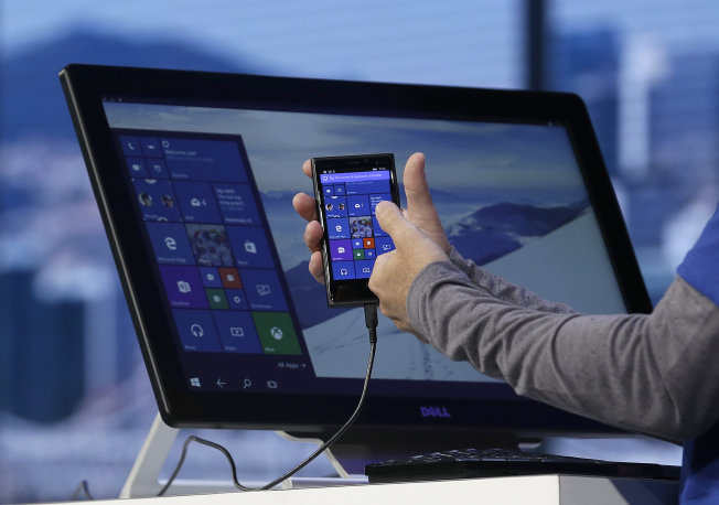 microsoft cuts jobs