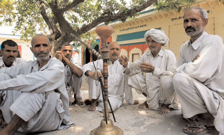 SUPREME COURT STAYS HARYANA LAW ON EDUCATIONAL