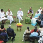 PM Modi with family members of Netaji Subhas Chandra Bose in New Delhi, October 14, 2015.