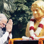 PM Modi bows before the bust of Kalam