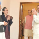 Congress President Sonia Gandhi (second from left) and former PM Dr. Manmohan Singh (extreme left) with PM Modi, (extreme right) Venkaiah Naidu and Arun Jaitley at 7 Race Course , November 27 to discuss the GST Bill. Inset: Speaker Sumitra Mahajan conducting proceedings on November 26.
