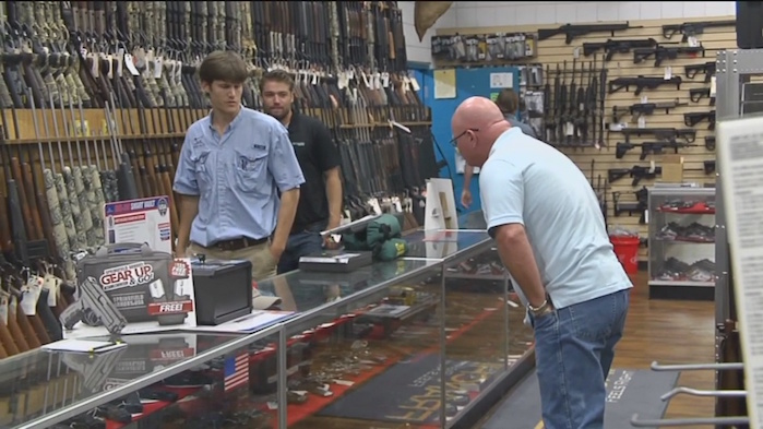 East Texas town’s police chief, others urge citizens to arm themselves
