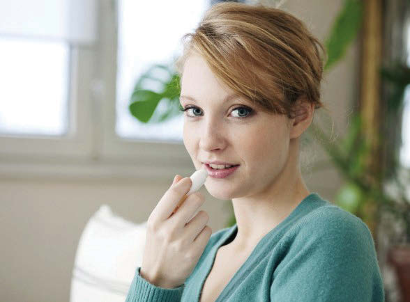 MAKE FOUR EASY LIP BALMS
