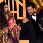 Shah Rukh proposes to Rekha, yet again!