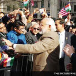 Prime Minister Narendra Modi is greeted by the Indian American community in Washington, March 31