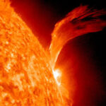 sun-big-solar-flare-100910-02
