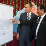 01-community-leaders-read-president-obamas-letter
