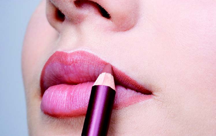 plump-up-your-lips
