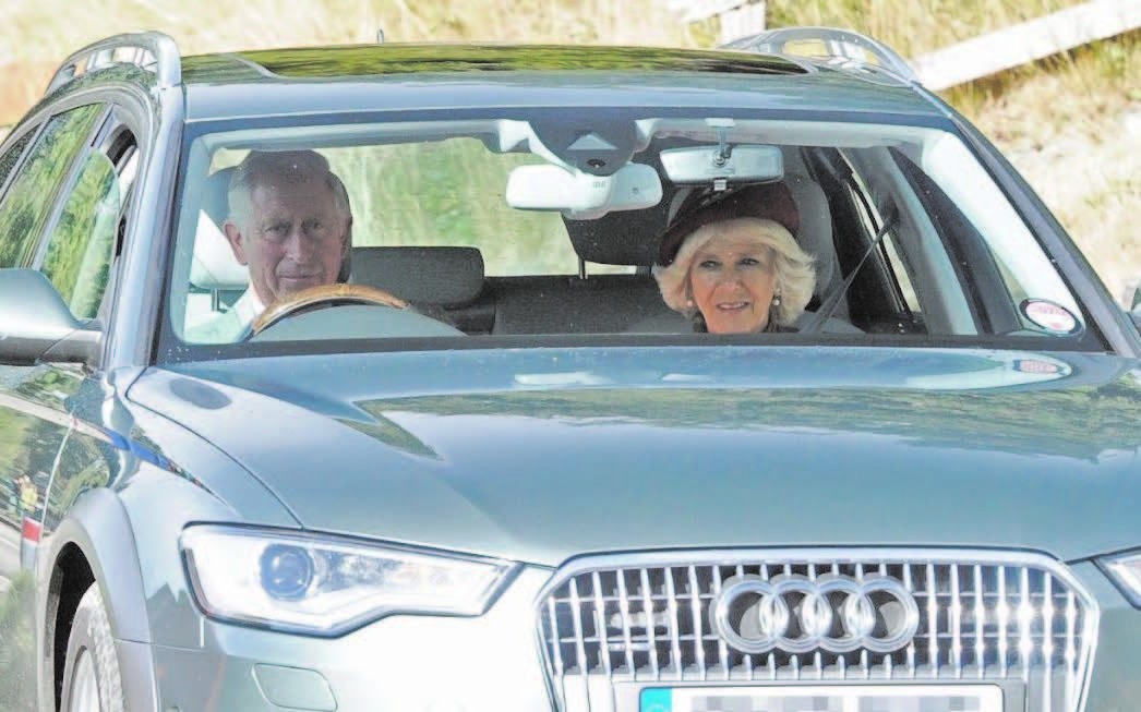 prince-charles-in-car-crash