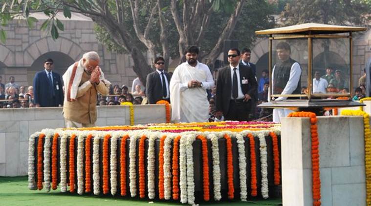 indian-pm-narendra-modi-pays-tribute-to-mahatma-gandhi
