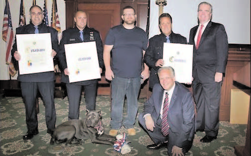 mangano-honors-police-officers
