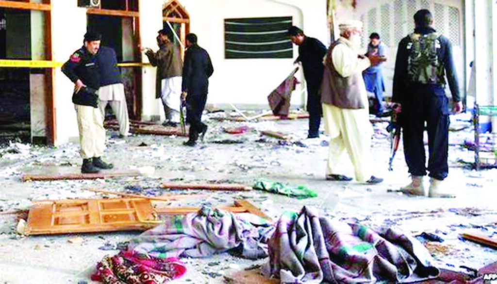 4-militants-2-pakistani-soldiers-killed