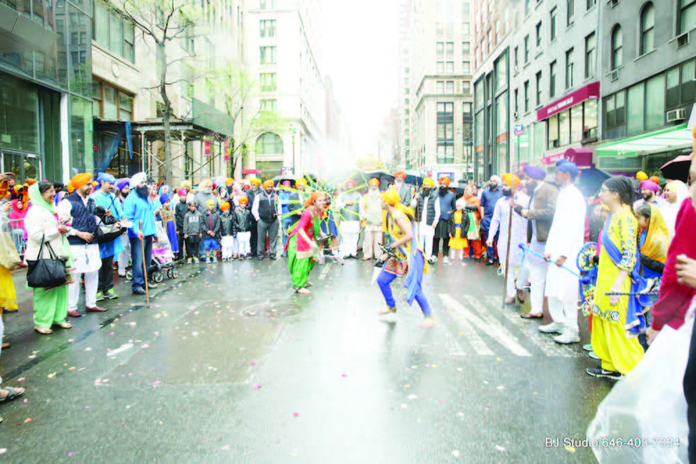 A display of Sikh martial arts
