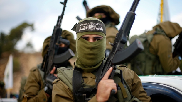 Hamas execute 3 Palestinians over Israel ties
