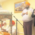 Prof. Indrajit S Saluja speaks about his documentaries on Guru Gobind Singh and Vaisakhi. Mr. Bakshi is seen to his right