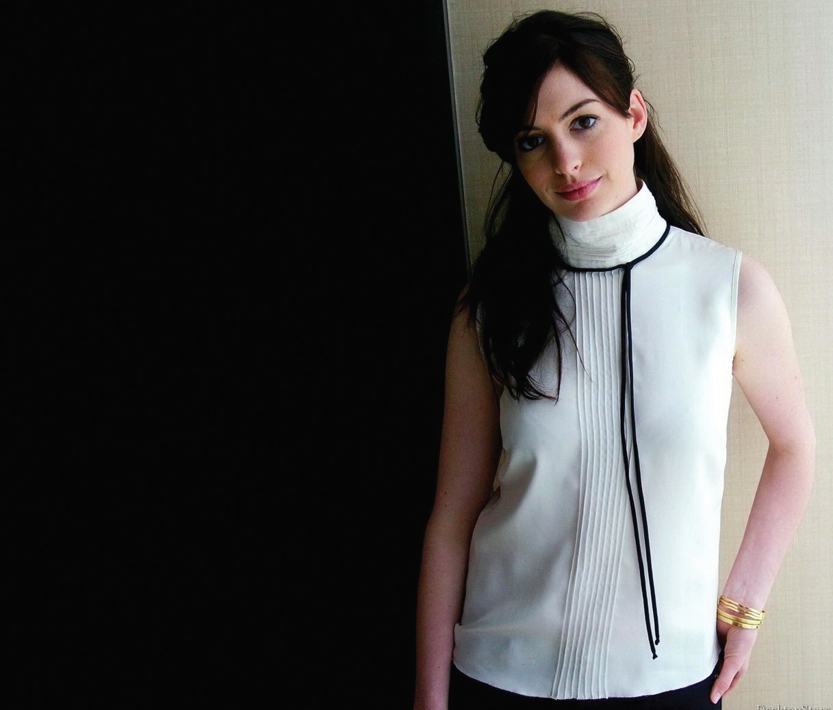 Anne Hathaway