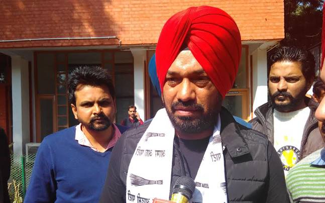 ghuggi-story-fb_647_021116013657