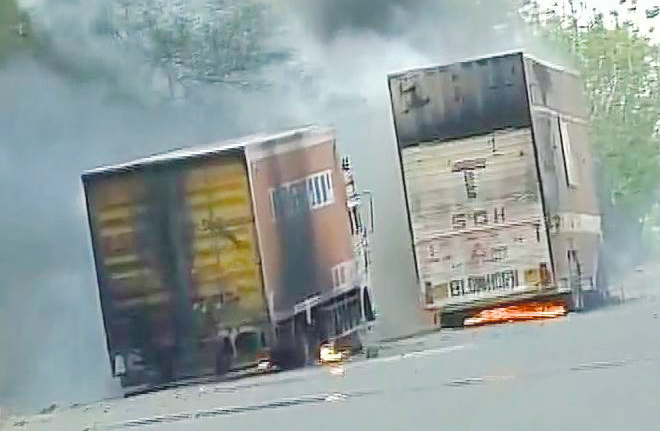 Vehicle burnt in MP