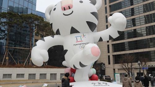 P 1 Mascot