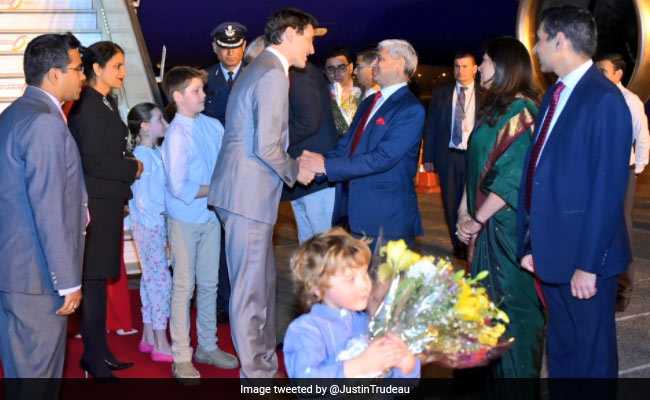 justin-india-arrival_650x400_51519037364