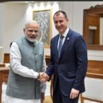 Tom Suozzi with PM Modi in New Delhi