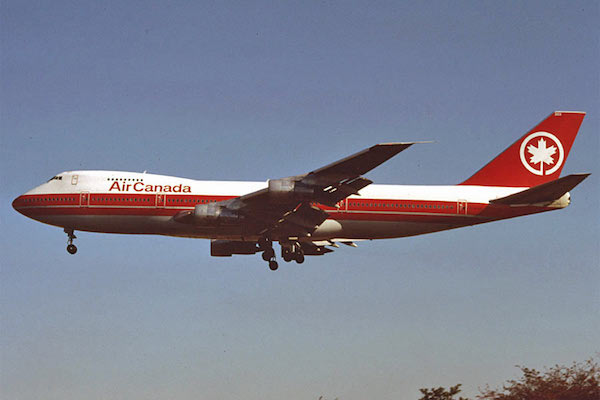 Air Canada Jumbo Jet