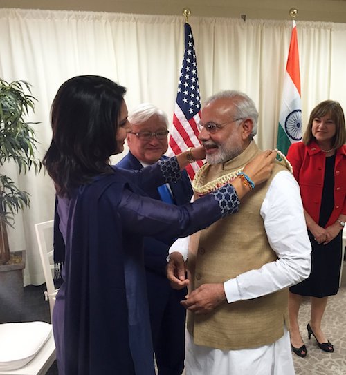 Tulsi Gabbard welcomes Modi file photo