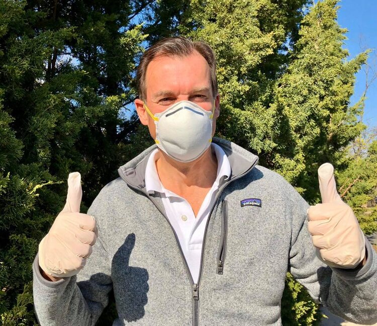 TOM SUOZZI