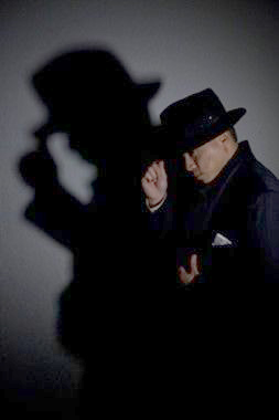 T 1 PAN-ASIAN-REPERTORY-THEATRE_Dinh James Doan as The Man.jpg_4WrTIPFw