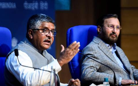 Ravishakar and Javdekar media menders