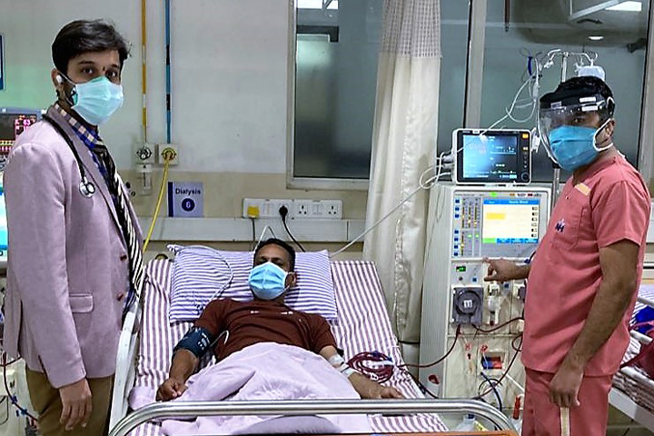 Patient on Dialysis at Jaipur’s private hospital Pic by Dr Luvdeep