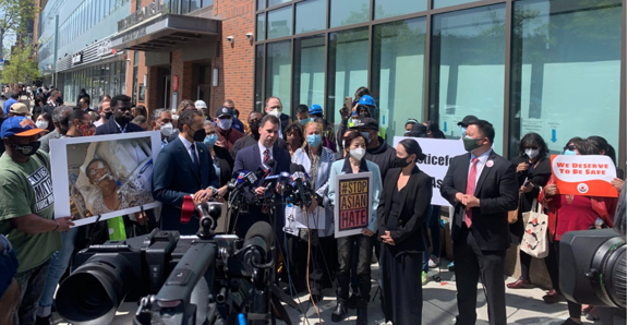 Don Quart denounces hate against Asians