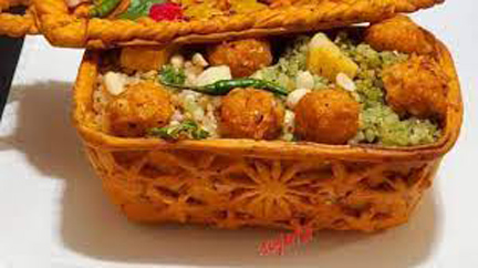 Indian American New Jersey based woman’s unique Indian mathri baskets leave netizens drooling