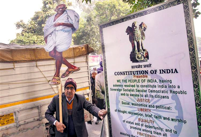 Pic for governmance without government