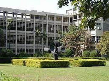 US-Based Non-Profit IIT Bombay Alumni Organization Donates $50 Million To its Alma Mater