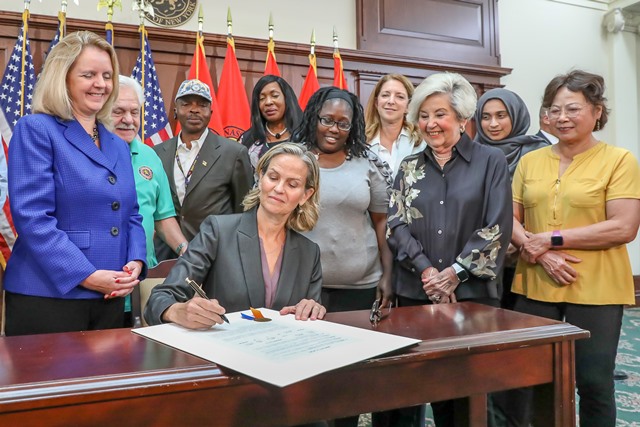 Curran signs bill
