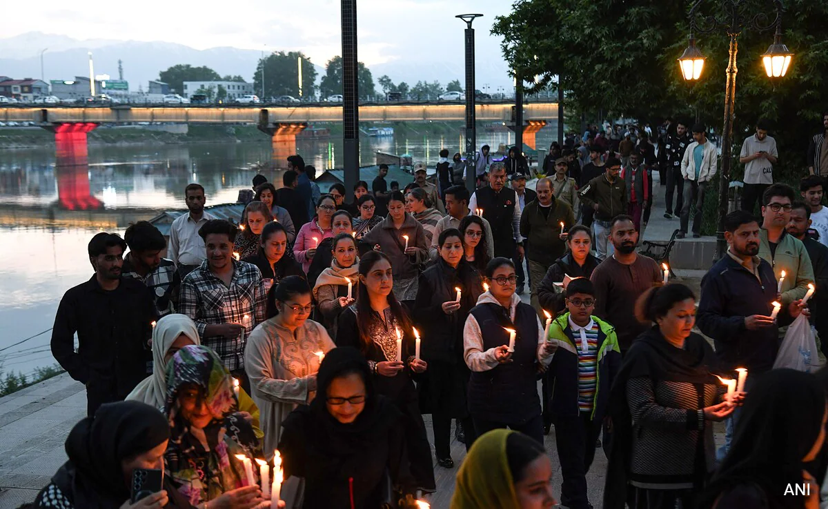 In a pattern of violence, fueled and orchestrated by Pakistan-based terrorist organizations, 26 innocent Hindu tourists were slaughtered in cold blood in Pahalgam, Kashmir on April 22, 2025. A group of people at a vigil